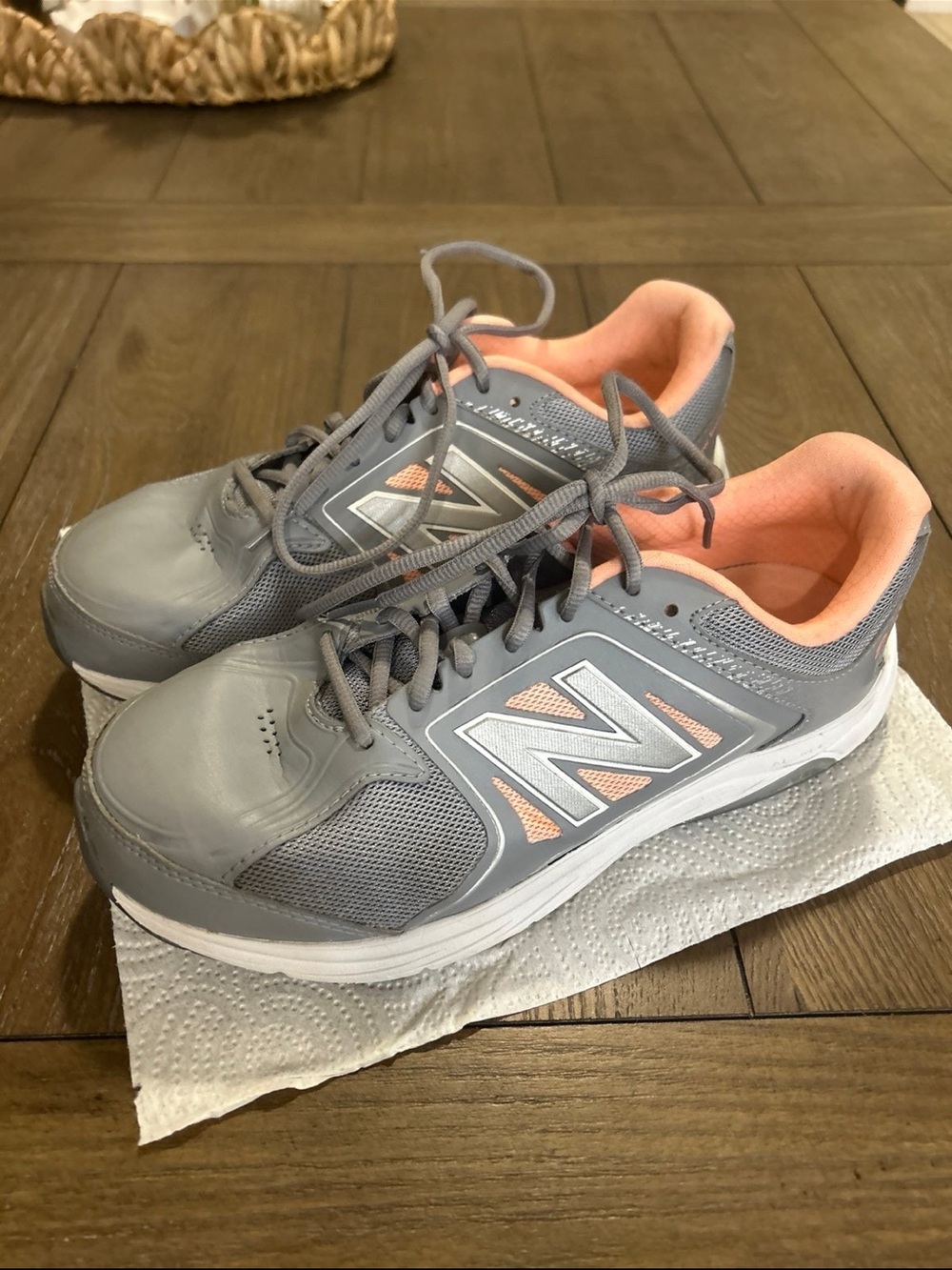 New Balance Gray & Peach Women's Running Shoes